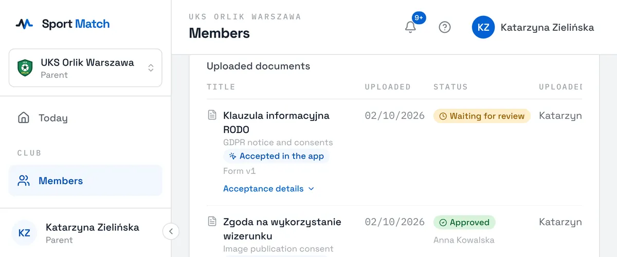 Sport Match screenshot: Documents accepted in the app, and a statement whose original hasn’t reached the club yet.