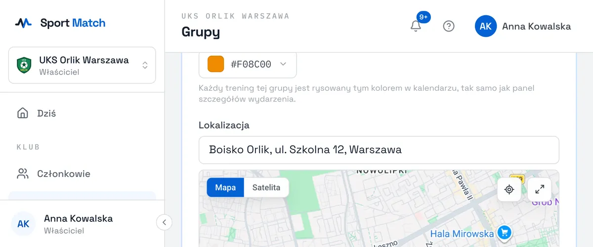 Zrzut ekranu Sport Match: Wpisz Nazwę grupy, wybierz Kolor w kalendarzu i Lokalizację (wyszukaj adres albo kliknij na mapie). Jeśli trening kończy się gdzie indziej, zaznacz Ustaw inną lokalizację zakończenia treningu.