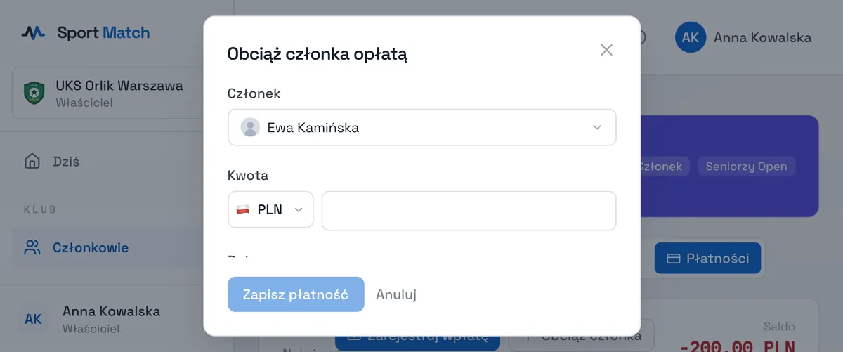 Zrzut ekranu Sport Match: Na stronie członka otwórz Płatności i kliknij Obciąż członka.
