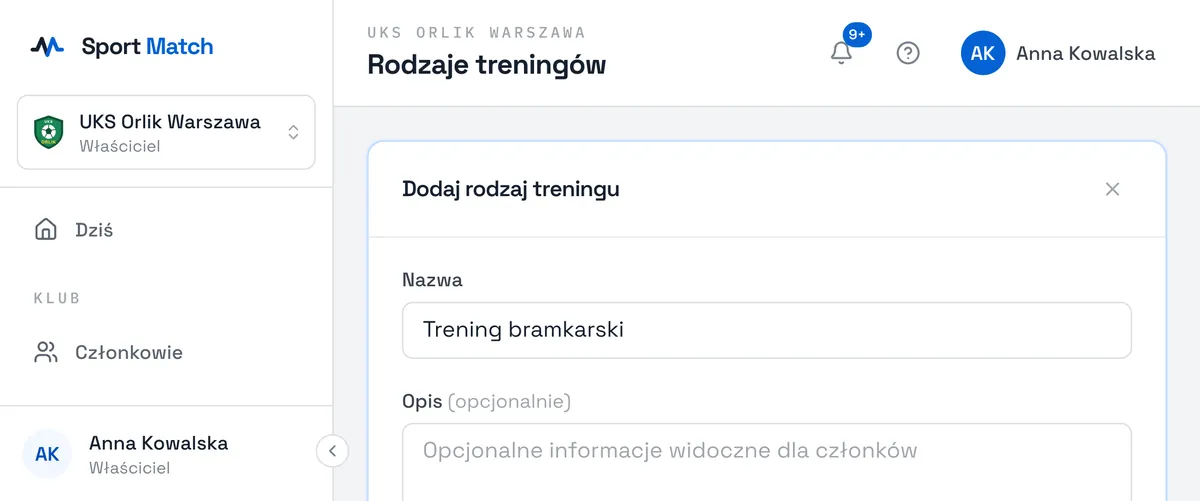 Zrzut ekranu Sport Match: Wpisz Nazwę (np. „Karnet miesięczny”) i — jeśli chcesz — Opis, który zobaczą członkowie. W polu Cennik wybierz Jednorazowy, Subskrypcja lub Obozowy (wg liczby dni) i podaj kwoty.